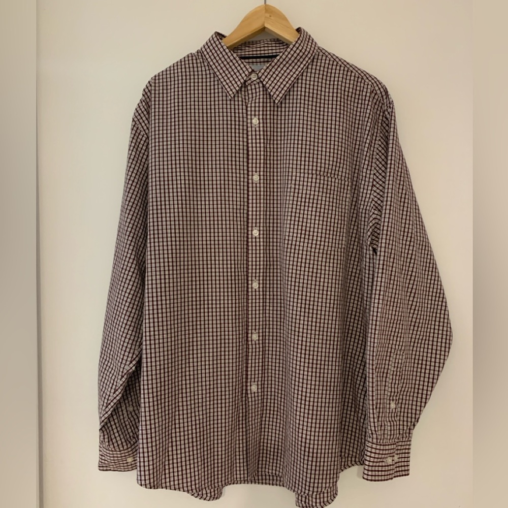 Croft and Barrow Men’s Plaid Button Down